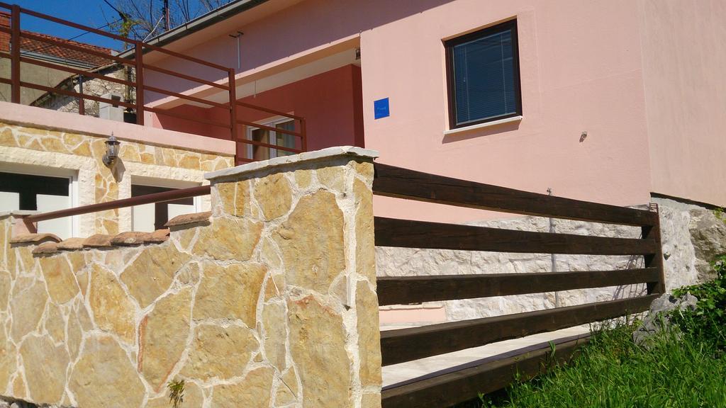 Holiday Home Paul Blace Kültér fotó